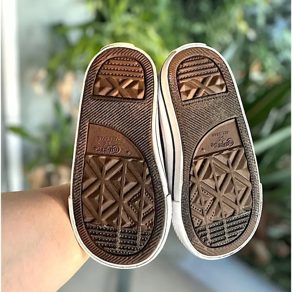 🦖🦕Converse Toddler Chuck Taylor All Star Dino Daze High-Top Sneakers Size 6